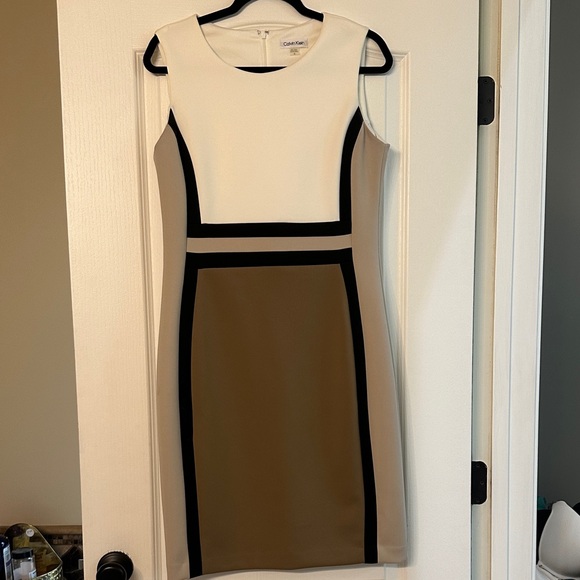 Calvin Klein Dresses & Skirts - Calvin Klein Cream and Tan Midi Dress
